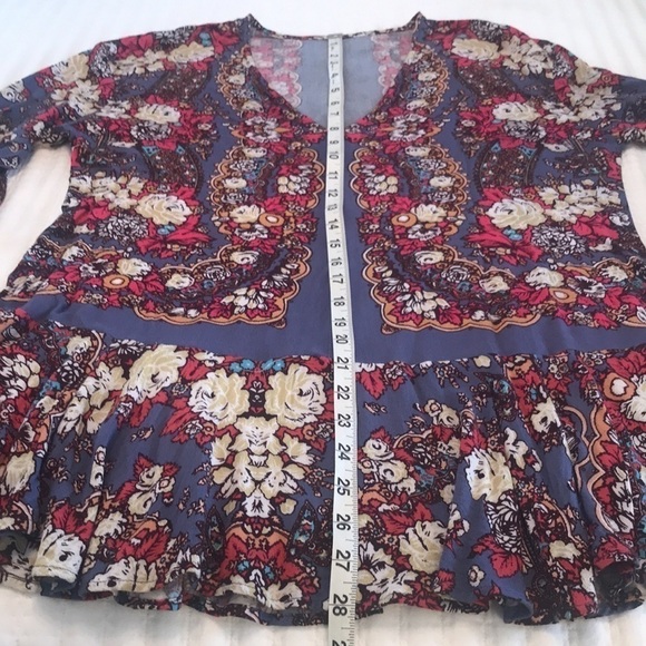 Free People Boho Floral Long Sleeve Pullover Top Size M - Picture 15 of 16